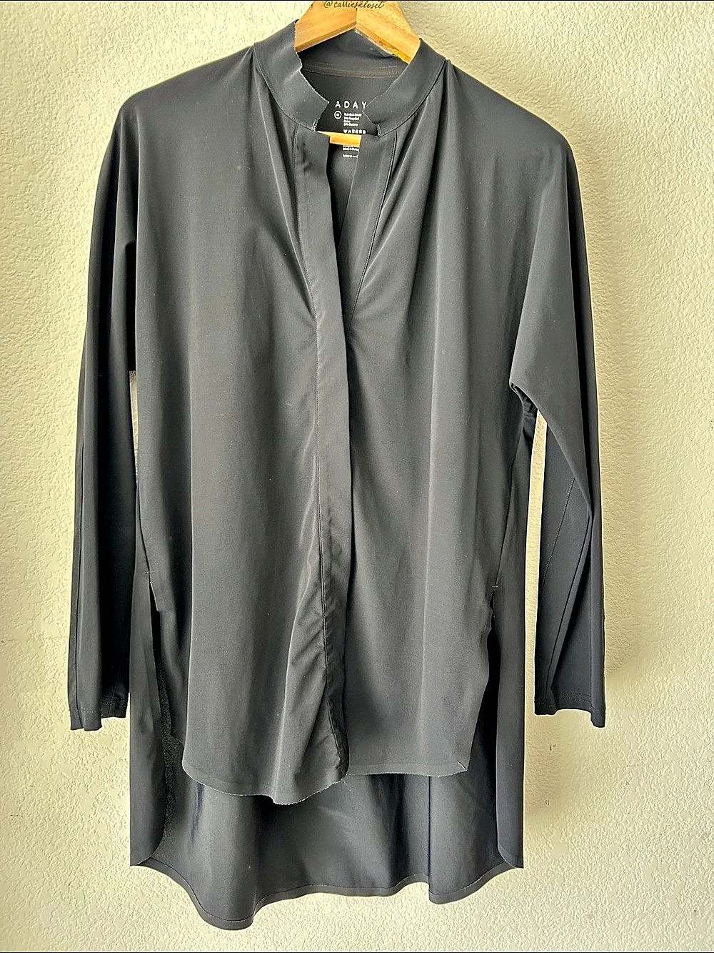 ADAY TS-BLK-20M Longline Black top/jacket Size Medium Like New